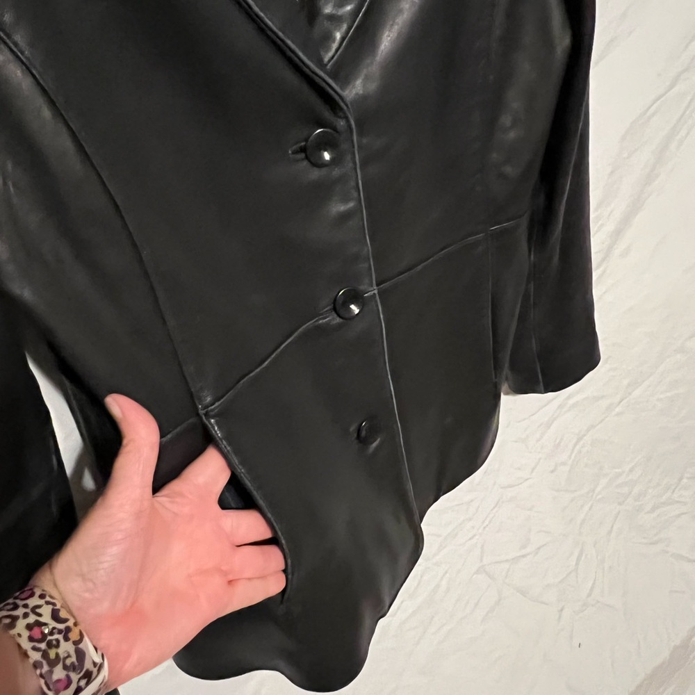 PL ( petite 12/14  L) Lambskin Couture J. Park Distressed  Black Leather jacket - Picture 11 of 12
